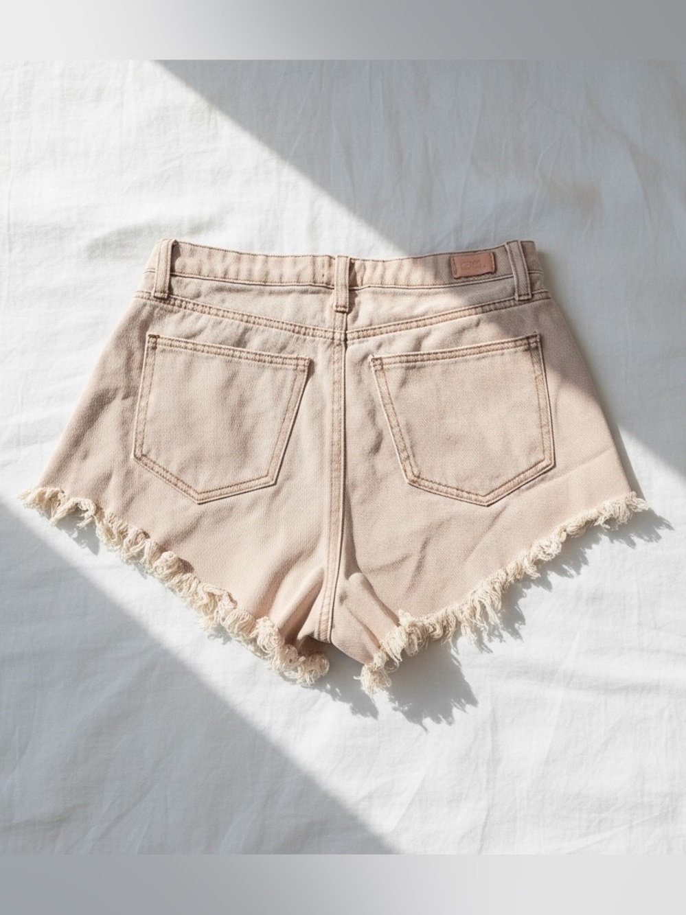 Simple Society 5/27 (XS) Tan High Rise Frayed Fringe Denim Shorts Western Boho - Picture 3 of 7